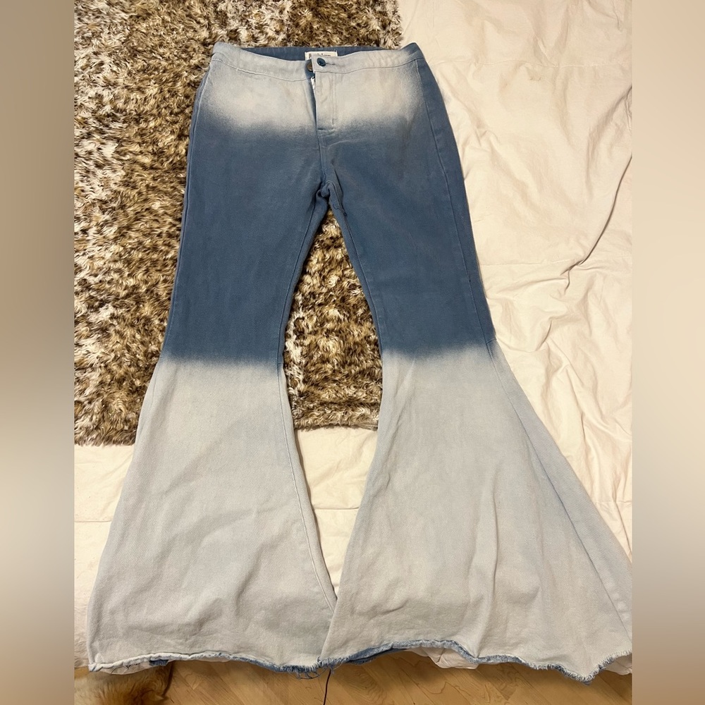Two toned bell bottom jeans